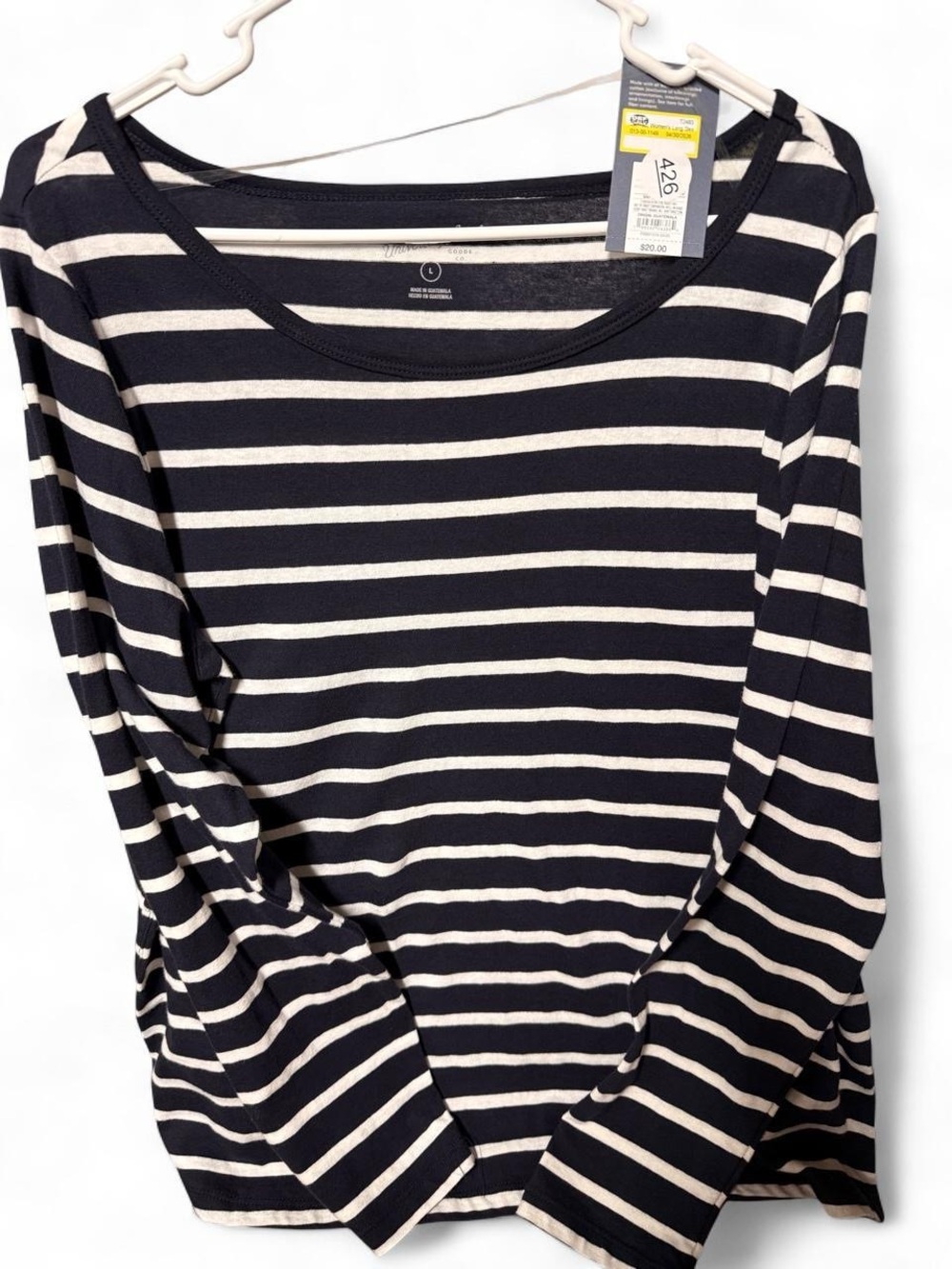Universal Thread Navy & Cream Striped Scoop-Neck Long Sleeve Tee